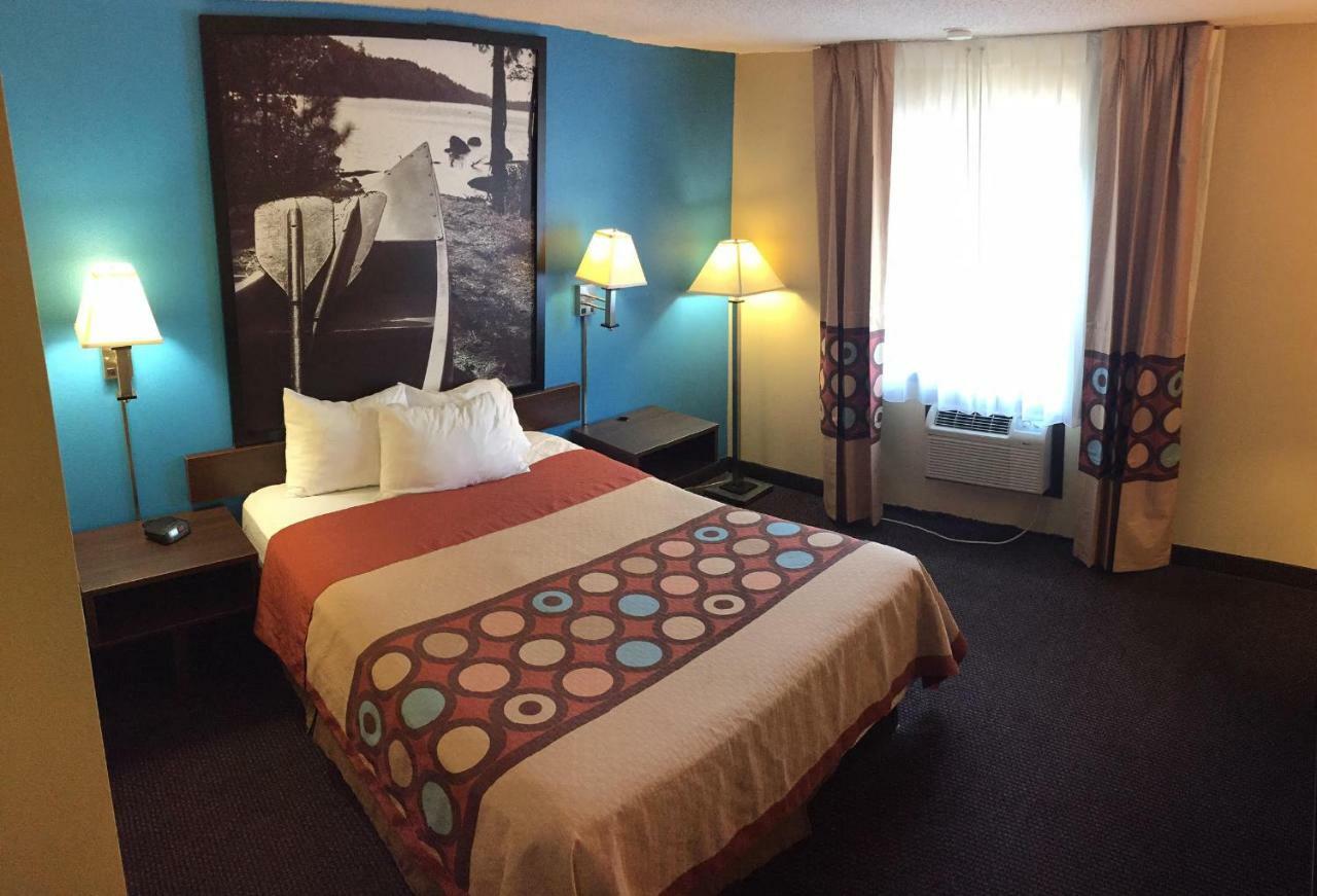 Super 8 By Wyndham Rochester Mayo Clinic Area Extérieur photo